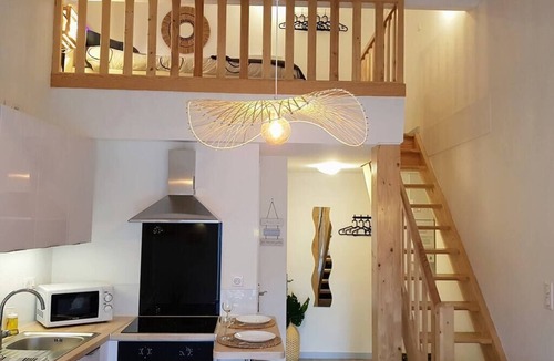 Le Puy-en-Velay Apartment | ★ Cozy ★ Quiet ★ City centre ★ Easy Parking ★ WIFI ★