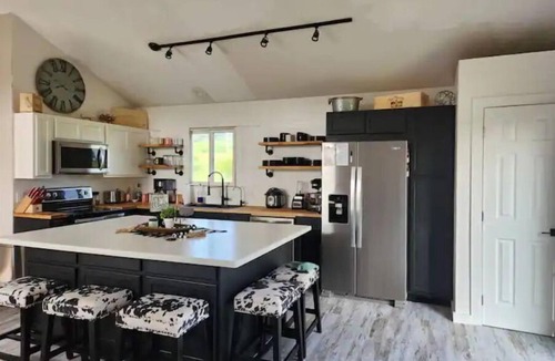 Douglas County House | Cozy Quiet House on 4 acres
