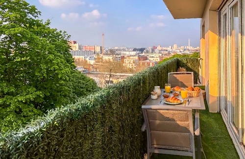 Marat - Parmentier Apartment | Cozy & quiet near Paris – Sleeps 4