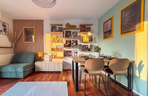 Marat - Parmentier Apartment | Cozy & quiet near Paris Sleeps 4