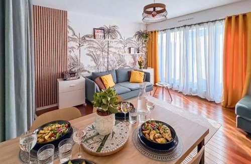 Marat - Parmentier Apartment | Cozy & quiet near Paris Sleeps 4