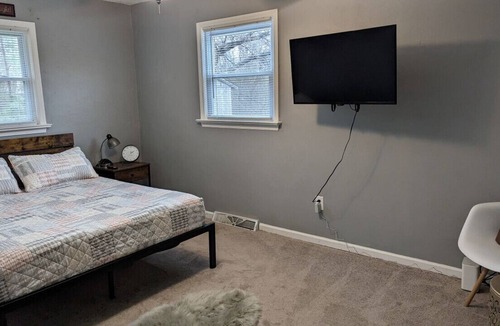 Quinton House | Cozy, Quiet & Private 1 Story Home in Quinton, VA