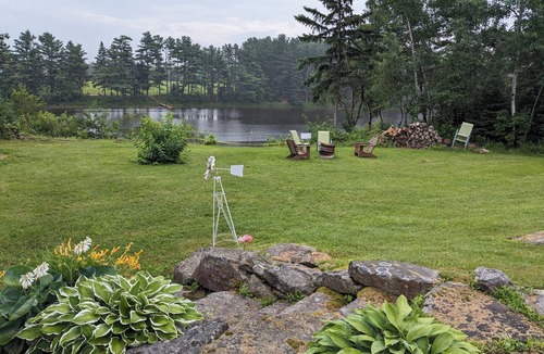 Rexton Apartment | Cozy, quiet, relaxing watching sunsets and sunrises on Richibucto river.