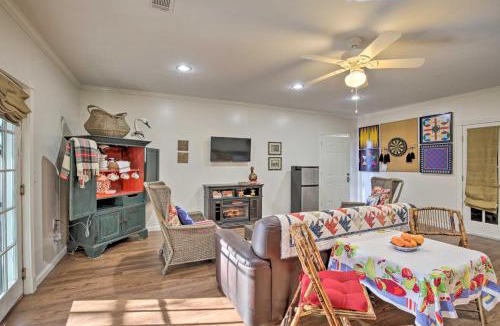 Blue Ridge Apartment | Cozy & Quiet Studio w/Porch, Near Scenic Railway!