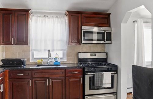 Rochdale Apartment | Cozy & Quiet 3BR Near JFK
