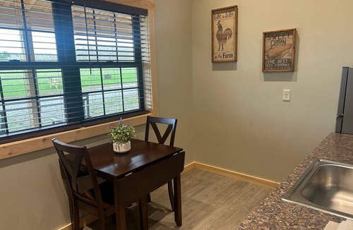 Vernon Cabin | Cozy, quiet with a country setting 1-bedroom hotel style cabin, #11, in Verona