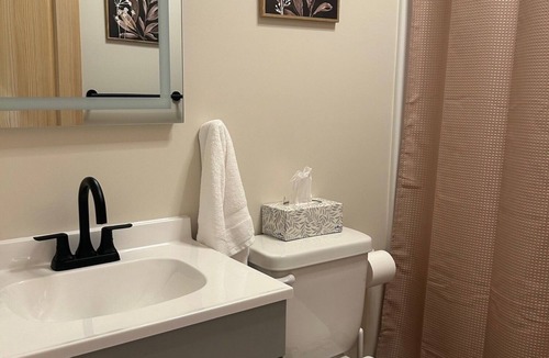 Vernon Cabin | Cozy, quiet with a country setting 1-bedroom hotel style cabin, #12, in Verona