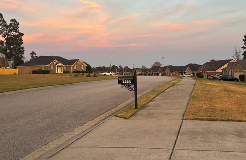 Gracewood House | Cozy ranch style house with wifi.