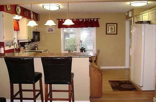 Ankeny House | Cozy & Relaxing Home