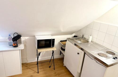Notre-Dame Apartment | Cozy renovated architect's studio - Coeur Versailles