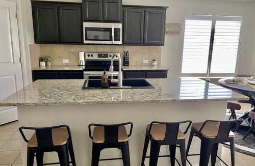 Fort Worth House | Cozy Residential Home with Designated Work Space