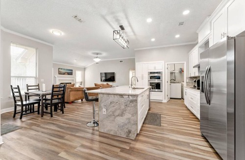East Arlington House | Cozy Restful Memory 3BR@Neptune Beachn