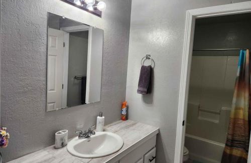 Lawton House | Cozy Retreat Family Pet Friendly Near Ft Sill