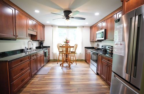 Brockton House | Cozy Retreat, Mountain & River Views, 10 Acres, & Train Service to Jim Thorpe