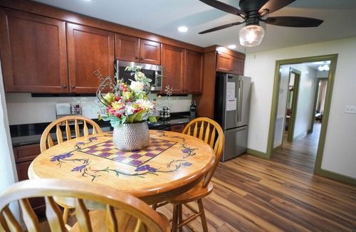 Brockton House | Cozy Retreat, Mountain & River Views, 10 Acres, & Train Service to Jim Thorpe