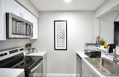 West Arlington Apartment | Cozy Retreat Near Arlington's Top Attractions!- Arlington, Texas