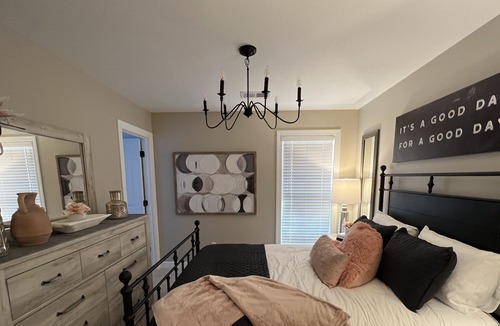 Fruitvale House | Cozy retreat near USJ schools