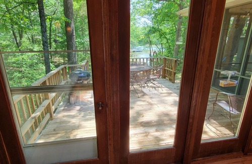 Effingham Cabin | Cozy Retreat on Gypsy Cove!