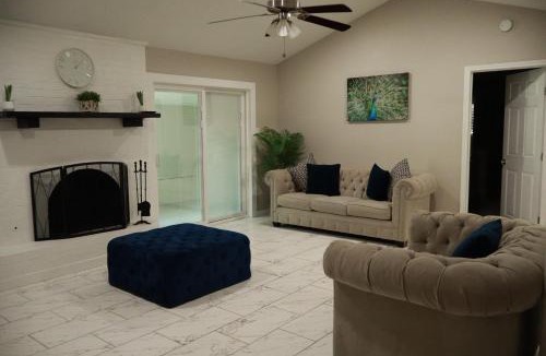 North Richland Hills House | Cozy Retreat near DFW Airport - Entire Home