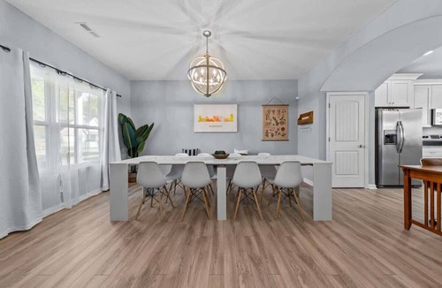Norfolk - Virginia Beach House | Cozy retreat w/fire pit & BBQ grill