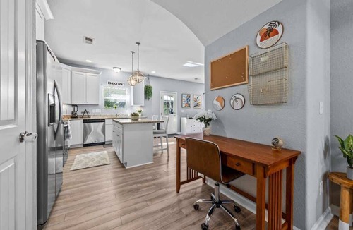 Norfolk - Virginia Beach House | Cozy retreat w/fire pit & BBQ grill
