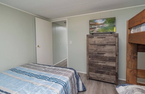 Wildwood Point House | Cozy retreat waterfront on beautiful Lake Gaston with community pool.