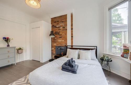 Brockton Village Apartment | Cozy Retreat with 2BR, Smart TV, AC, and Laundry