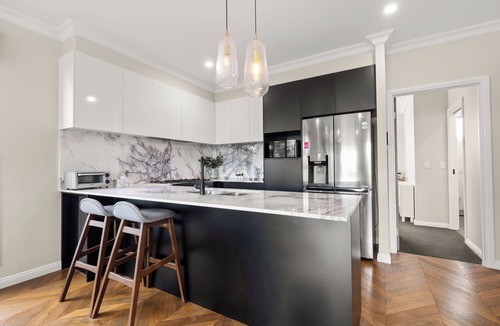 Camp Hill House | Cozy Retreat with Modern Comforts (Entire place)