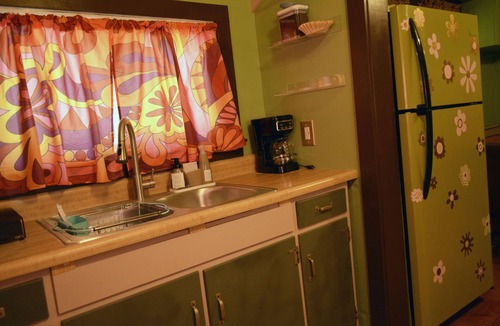 East Raleigh House | Cozy Retro Game Filled Ranch Near Downtown
