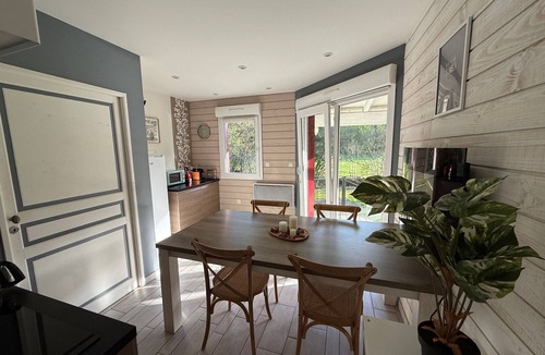 Boismont Cottage | Cozy riverside gîte - 4 guests