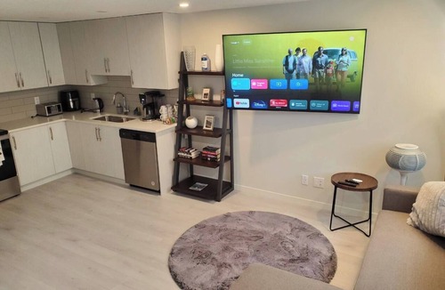 Keith Condo | Cozy RocklandPark Unit and PARKING