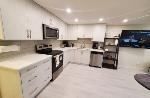 Keith Condo | Cozy RocklandPark Unit and PARKING