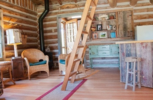 Harbor Springs Cabin | Cozy, Romantic, Log Cabin.
