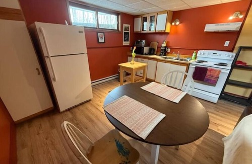 Chelsea Apartment | Cozy room and studio in Chelsea