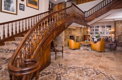 Vail Hotel | Cozy Room in Mountain Village | Full Service Pool