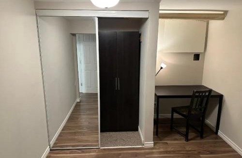 Pickering House | Cozy room near Pickering OPG