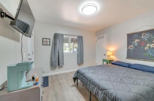 Schroon Lake Apartment | Cozy Room Near Schroon Lake Marina, Town & Beach!