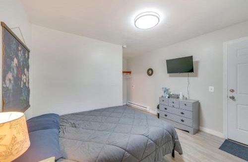 Schroon Lake Apartment | Cozy Room Near Schroon Lake Marina, Town & Beach!