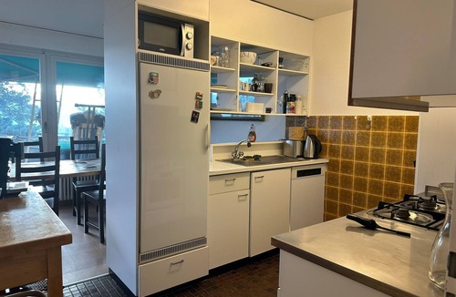 Hoengg Apartment | Cozy Room with Large Terrace & Stunning View