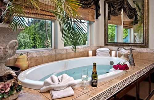 Grandview Bed & Breakfast | Cozy Rose Inn