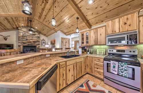 Ruidoso Cabin | Cozy Ruidoso Cabin Retreat w/Private Hot Tub
