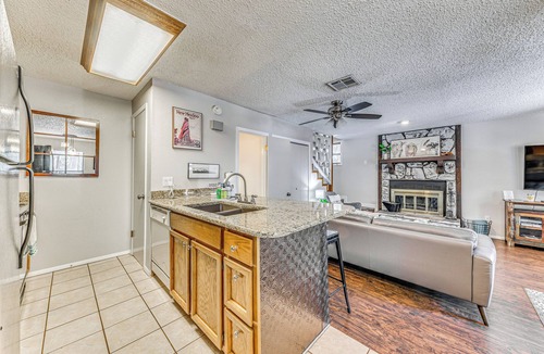 Ruidoso Condo | Cozy Ruidoso Condo w/Deck ~ 2 Mi to Cedar Creek!