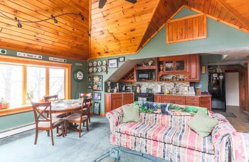 Windham House | Cozy Rustic Bliss Seconds from Windham Mt Resort