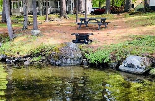 South Casco Cottage | Cozy rustic cottage with country charm