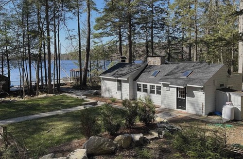 Fitzwilliam Cabin | Cozy, Rustic Summer Cabin on Clean Lake