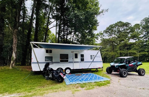 Wake Forest House | Cozy RV in Enchanting Wake Forest with AC, WiFi! Minutes from Falls Lake.