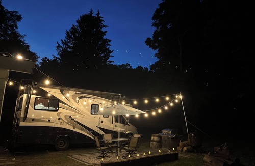 Marietta House | Cozy RV in Lovely Marietta with WiFi