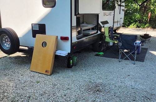 Lake Catherine House | Cozy RV in our land with boat/jet-skies access.