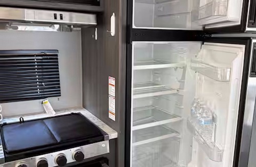 Temple House | Cozy RV in Temple with WiFi, AC