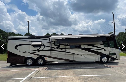 French Quarter House | Cozy RV in Wonderful Willis with WiFi, Fitness Room, AC